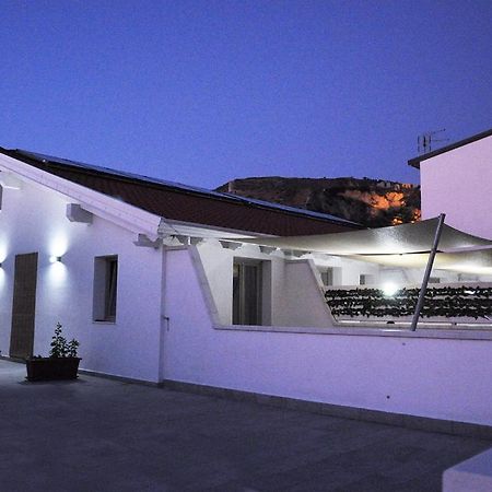 La Perla Amantea - Rooms & Apartaments Экстерьер фото