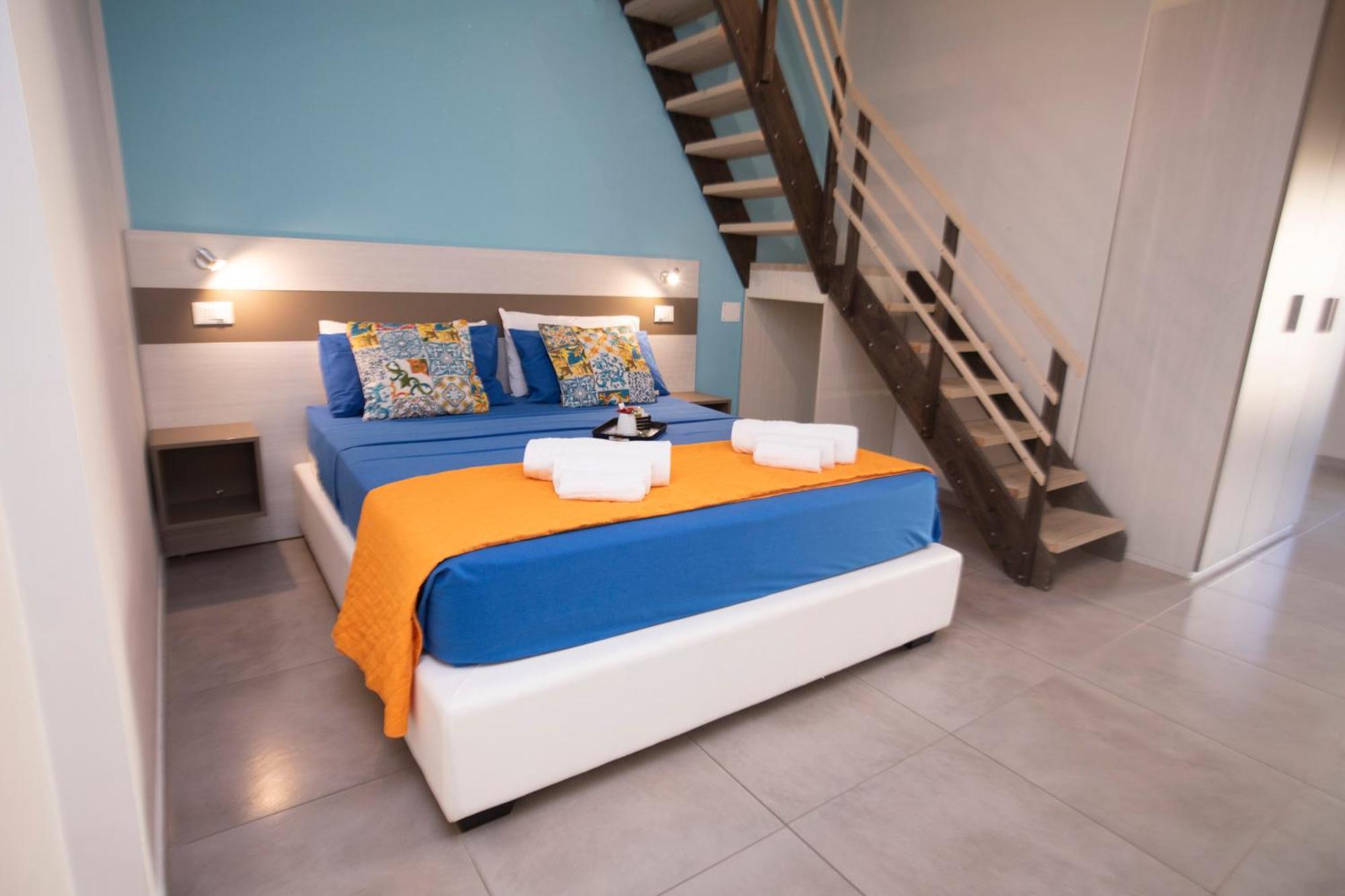 La Perla Amantea - Rooms & Apartaments Экстерьер фото