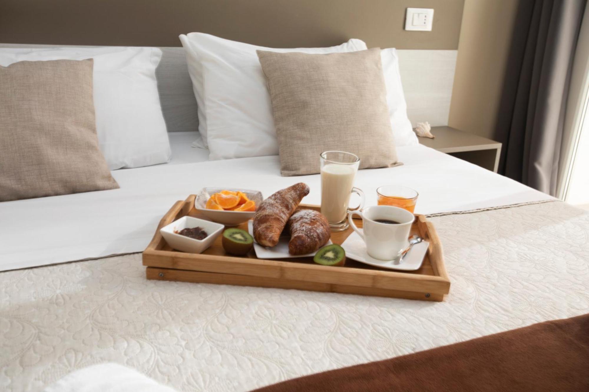 La Perla Amantea - Rooms & Apartaments Экстерьер фото