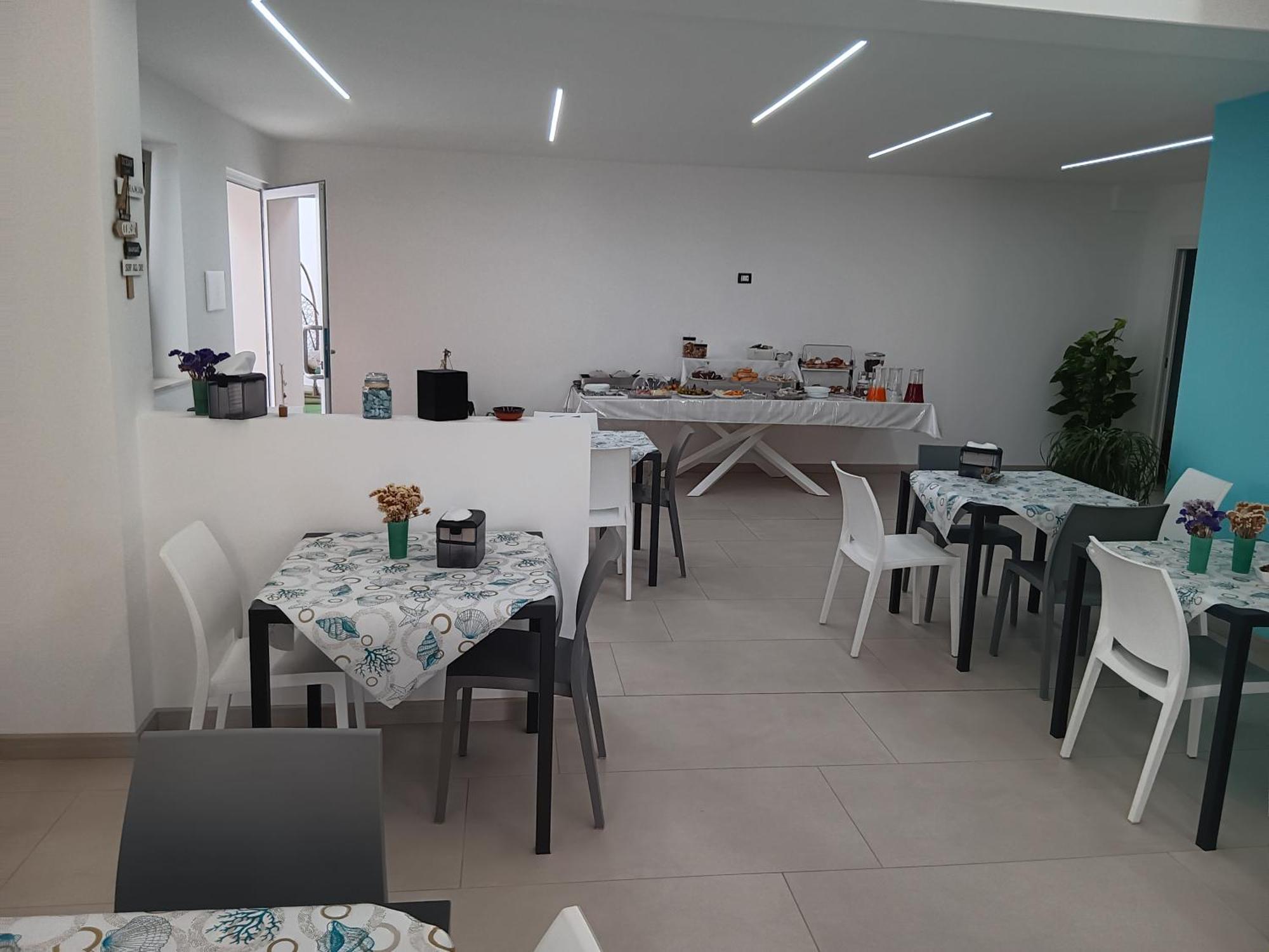 La Perla Amantea - Rooms & Apartaments Экстерьер фото