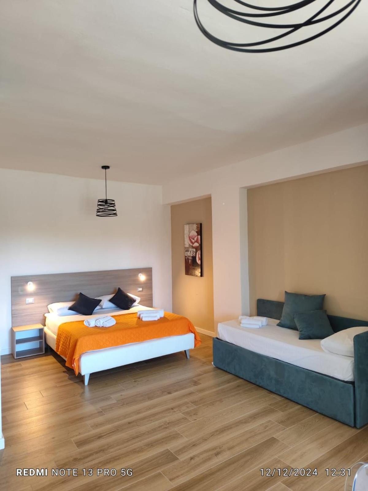 La Perla Amantea - Rooms & Apartaments Экстерьер фото