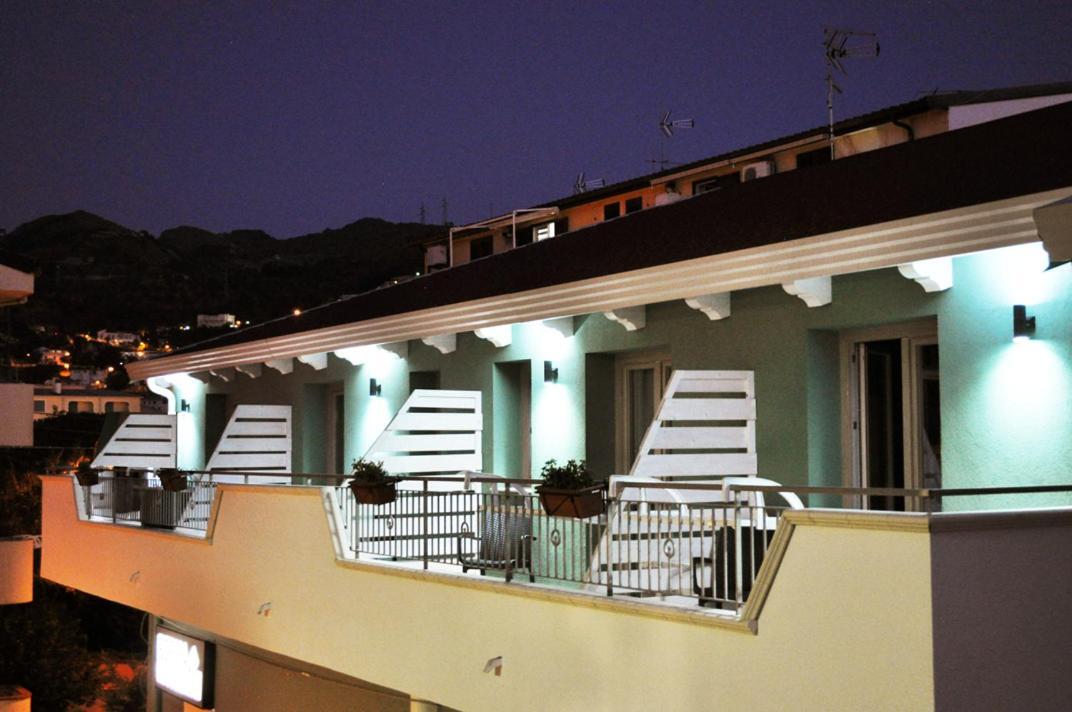 La Perla Amantea - Rooms & Apartaments Экстерьер фото